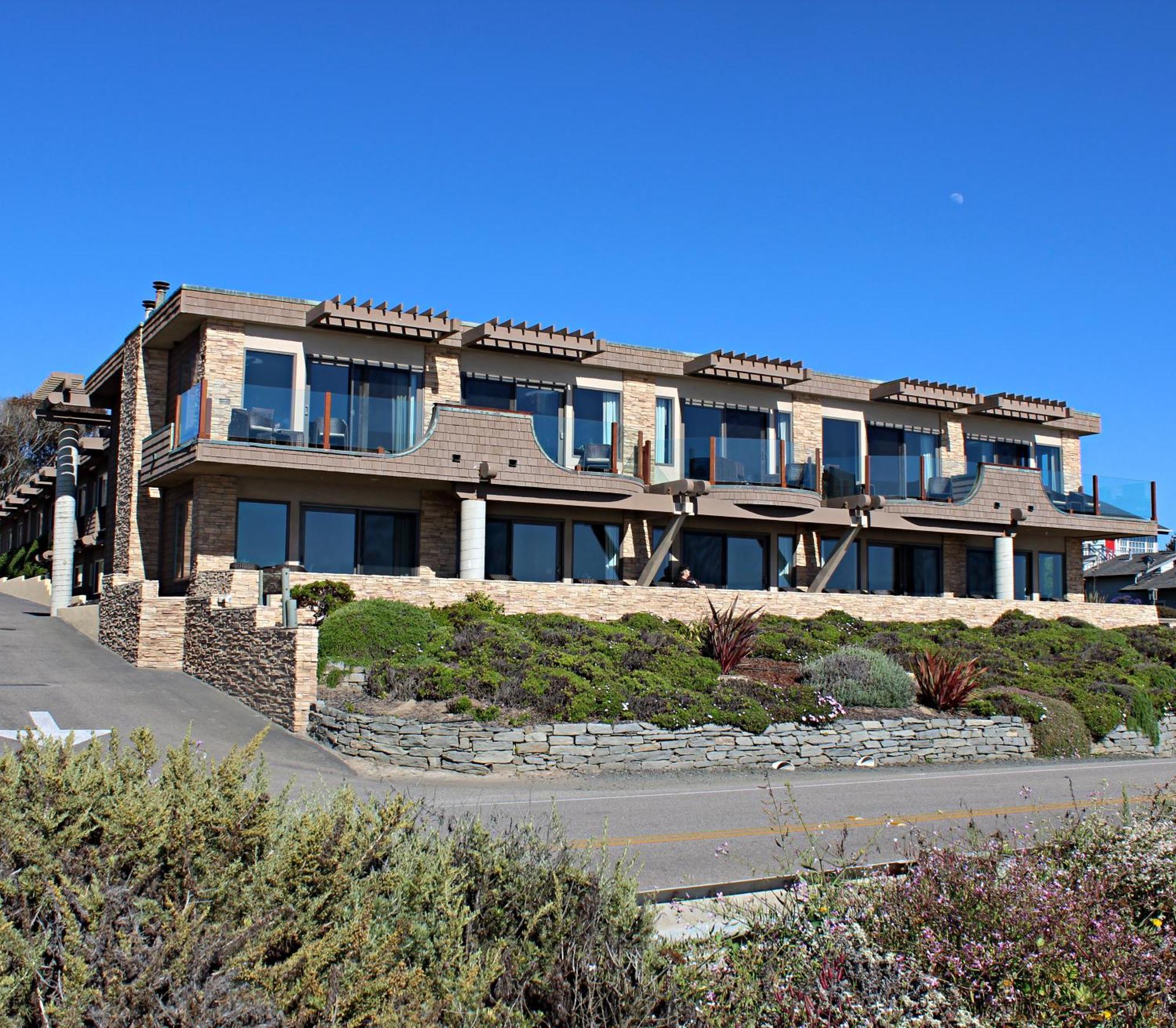Hotel Moonstone Landing