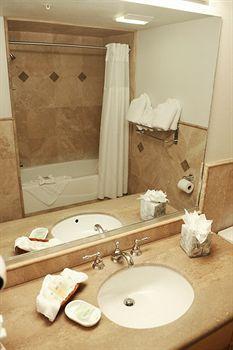 Moonstone Landing Hotel 3*