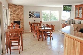 Moonstone Landing Hotel